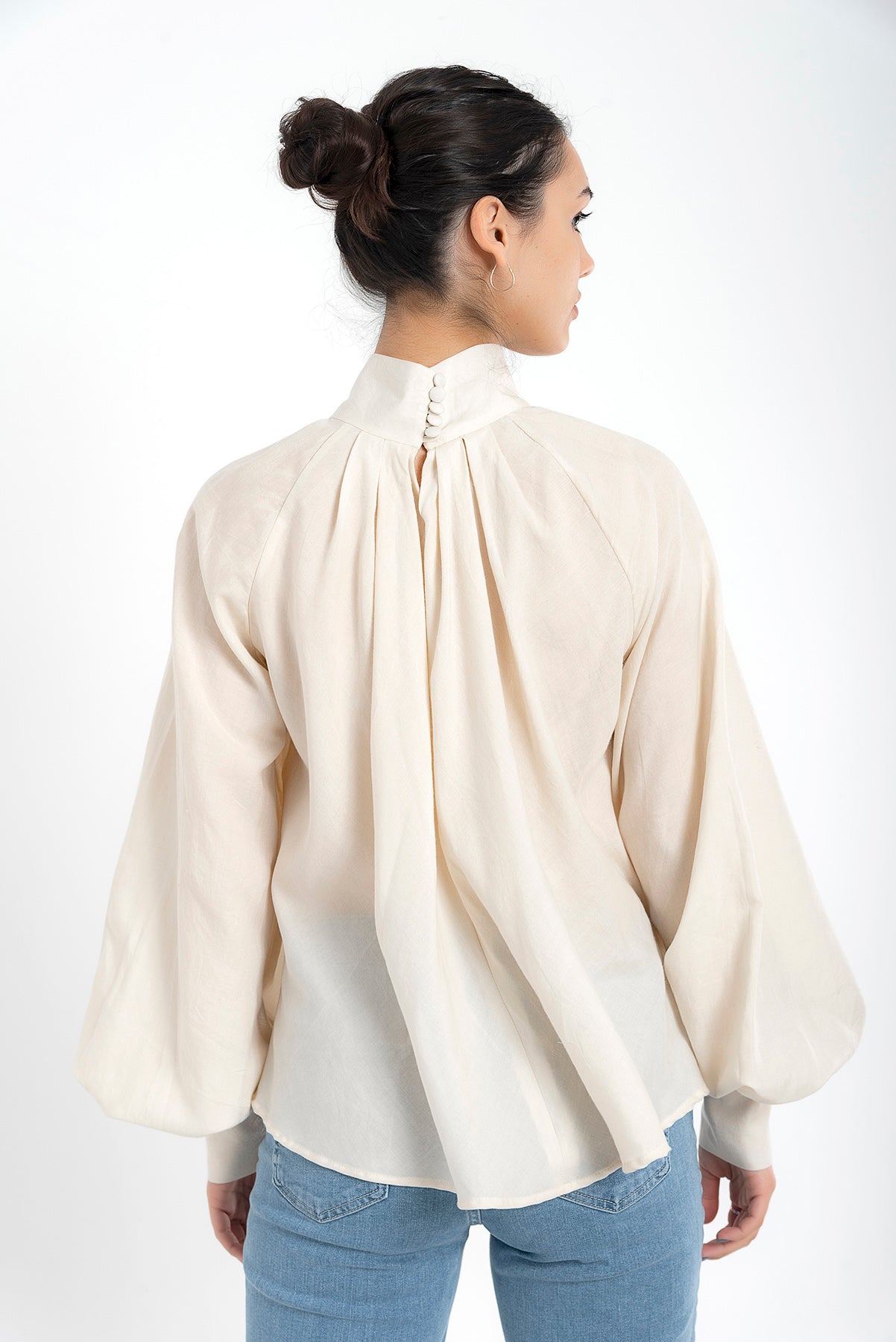 Vibrato Summer Silk Blouse